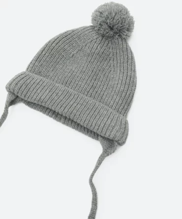 Basic Knit Pompom